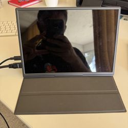 Portable Monitor 10.5”