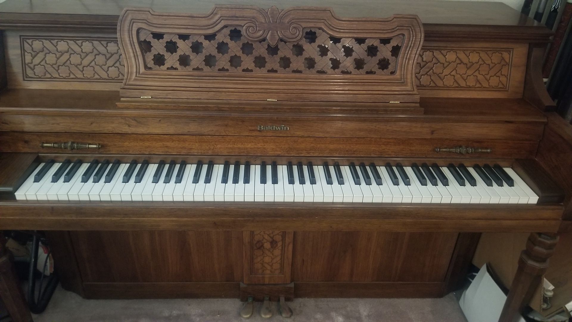 Baldwin Piano