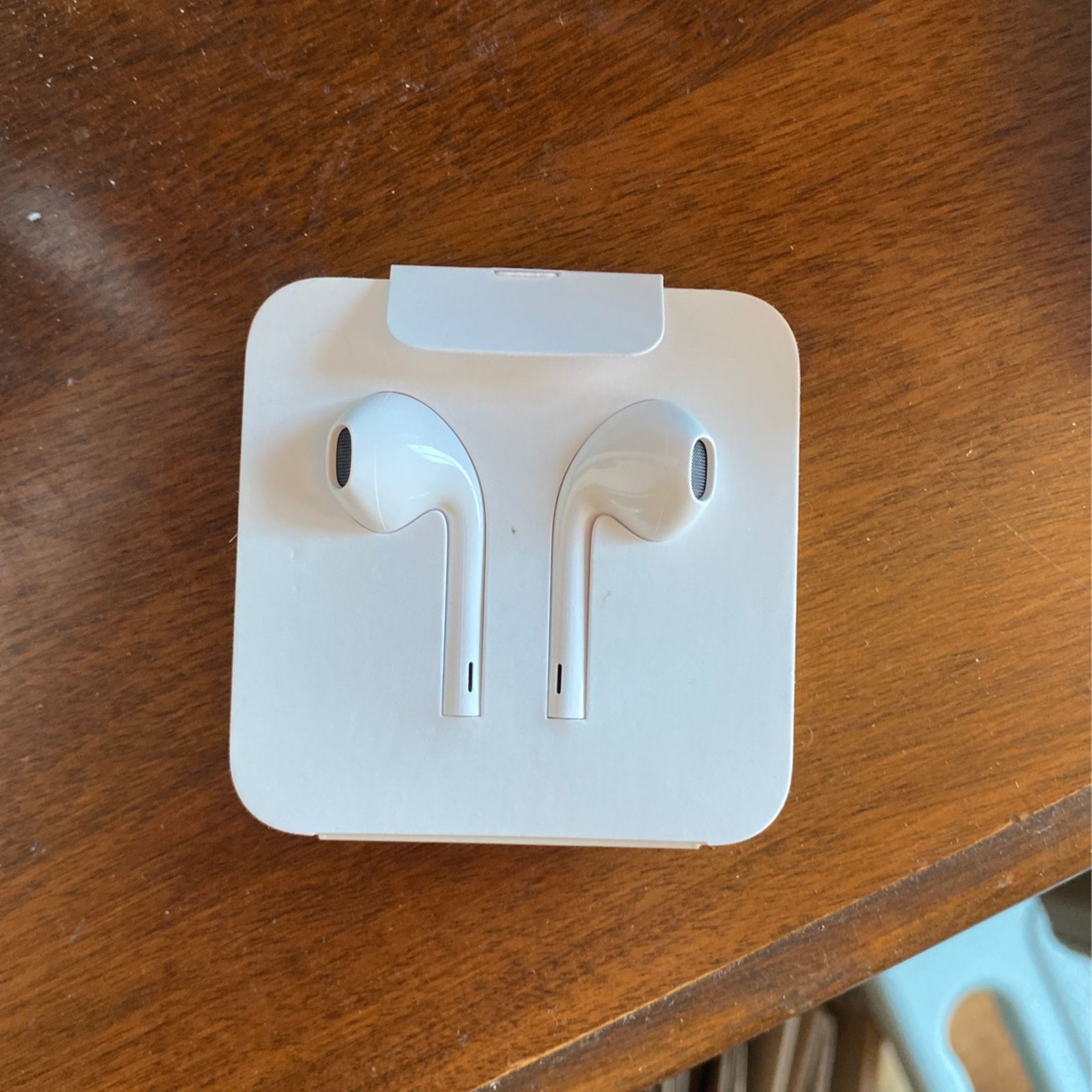 Apple EarPods