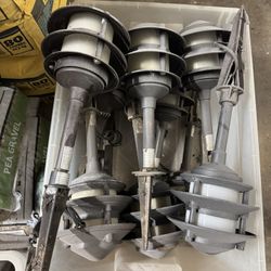 Low Voltage Landscaping Lights