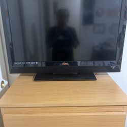 Vizio HD TV