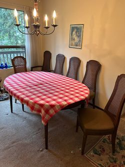 Dining Table 6 Chairs w/ 2 Leaves & Pads