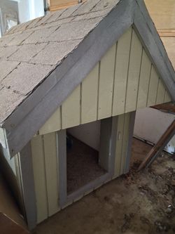Dog house