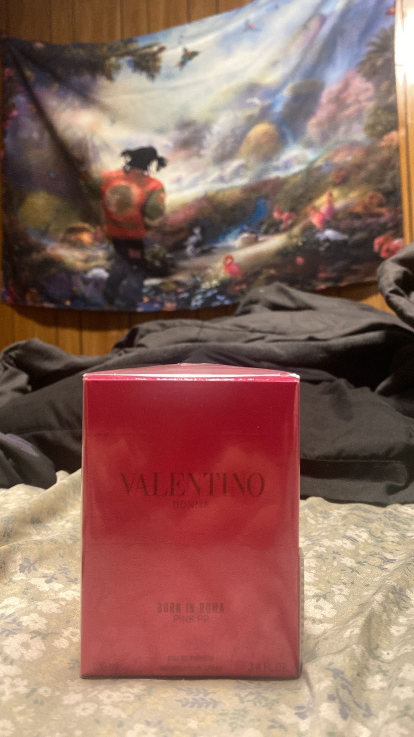 Valentino Women’s Perfume