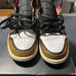 Jordan 1 Mid 