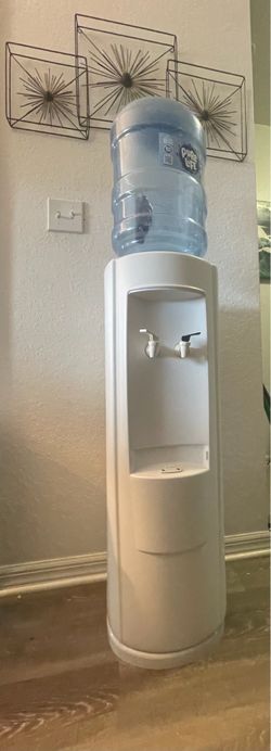Water dispenser