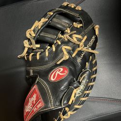 Rawlings Heart Of The Hide First Baseman Glove 