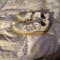 Adidas Shoes Forum Low CL