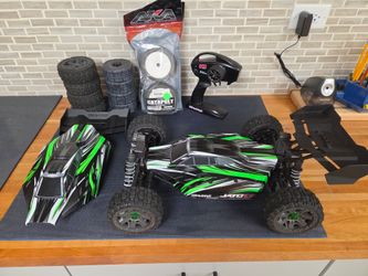 Traxxas vxl 3s jato with upgrades and an few mods with a bunch of spare parts