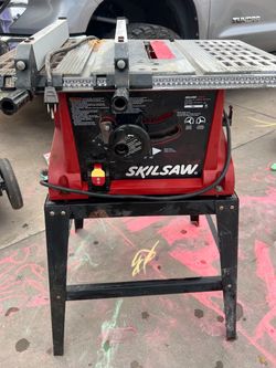 Skilsaw 3305 Table Saw with Stand