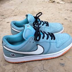 Nike Dunk SB  Low