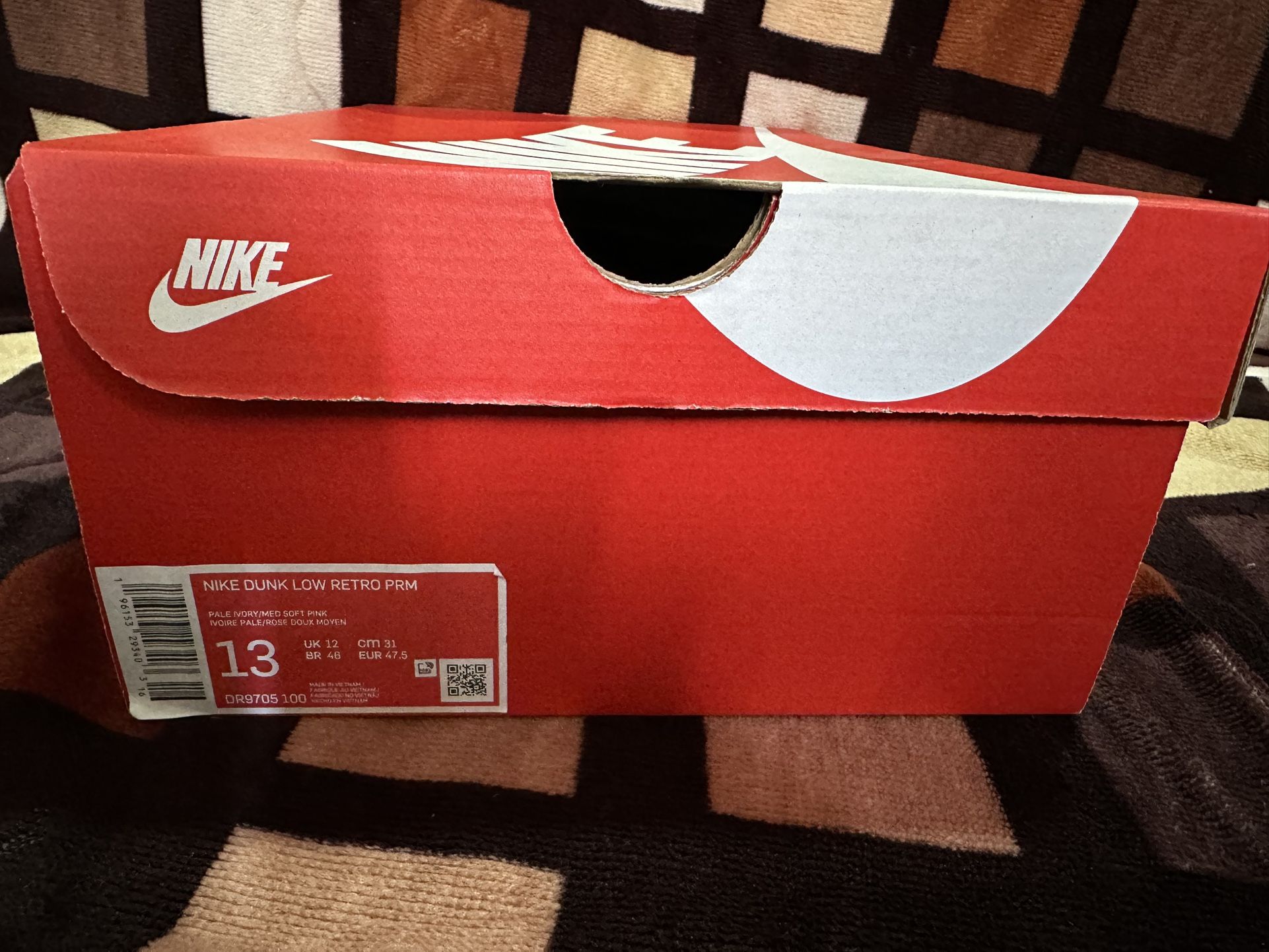 Men's shoes