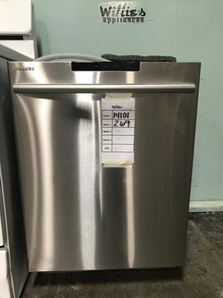 SAMSUNG STAINLESS STEEL DISHWASHER