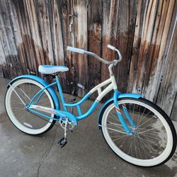 26 inch women's Schwinn bicycle.