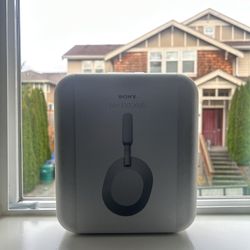 Sony WH-1000MX5 BRAND NEW 