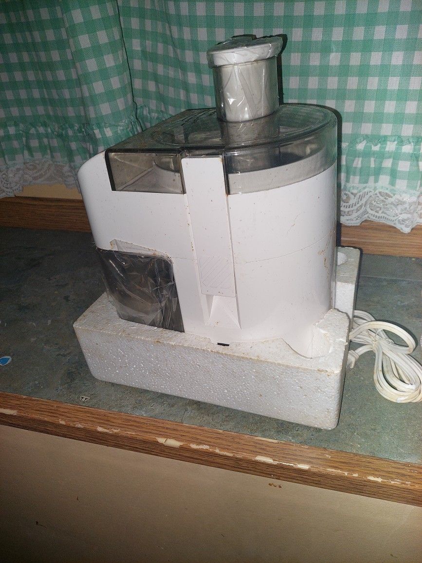 Small Juicer 