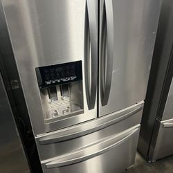 Whirlpool 4 Door Refrigerator 2024