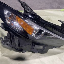 2019-2023 Mazda 3 Headlight 