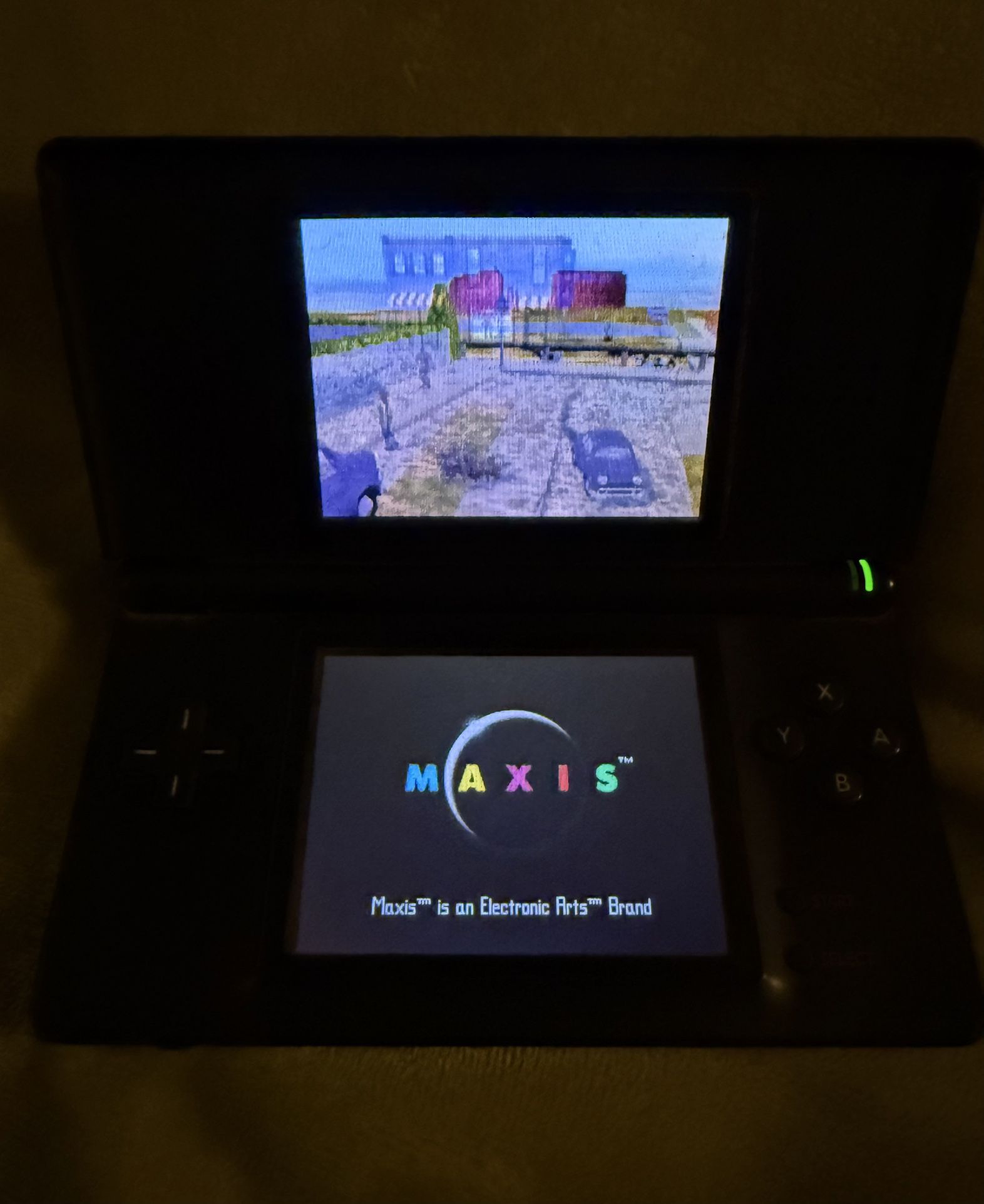Nintendo DS Lite & Sims 2 Game