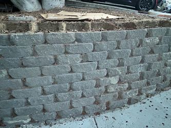 Retaining wall block