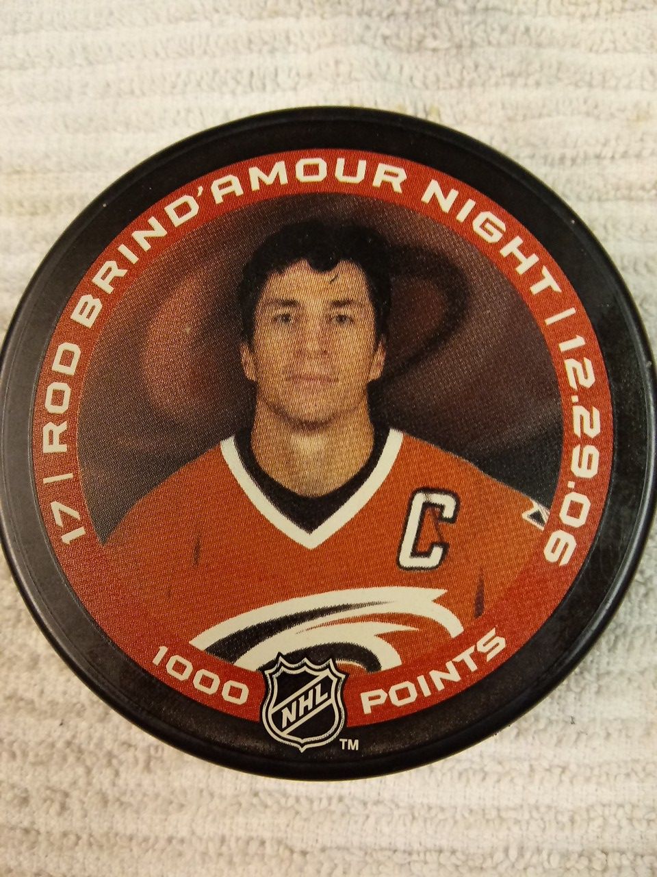ROD BRIND ' AMOUR NIGHT 1000 TH NHL POINT SCORED 12 23 06
