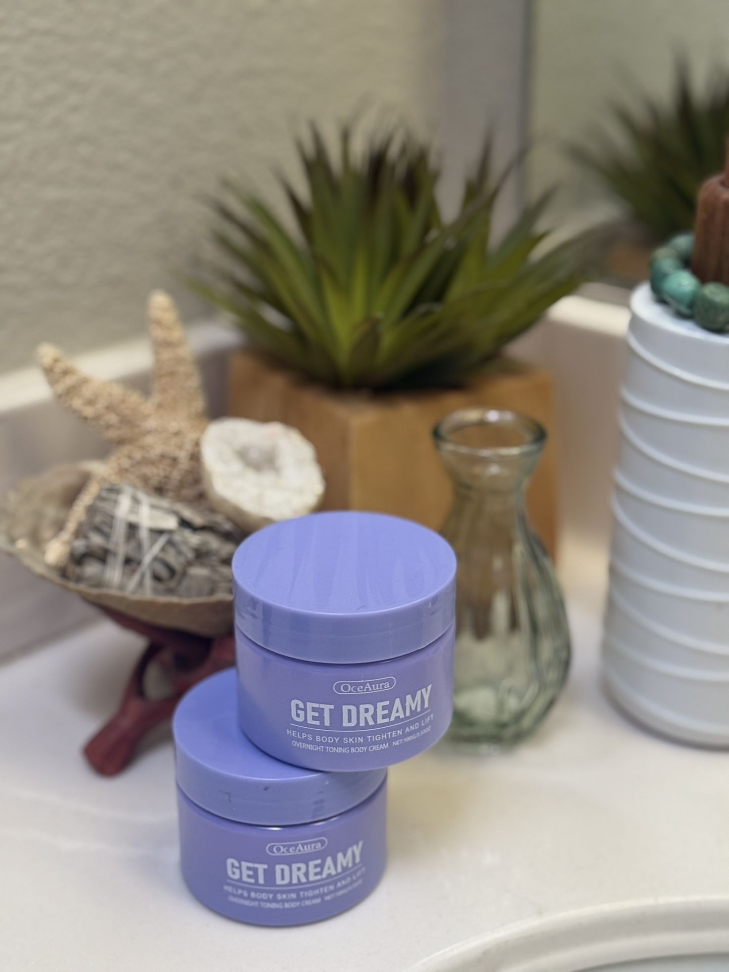 GET DREAMY SKIN TIGHTENING CREAM TRENDING