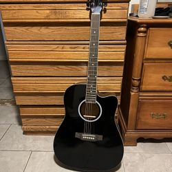 Acoustic Guitar Barely Used 