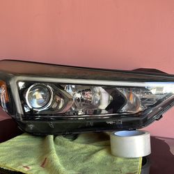 HYUNDAI TUCSON HEADLIGHT RIGHT PASSENGER 2016 2017 2018 HALOGEN LED 92102-D3 OEM
