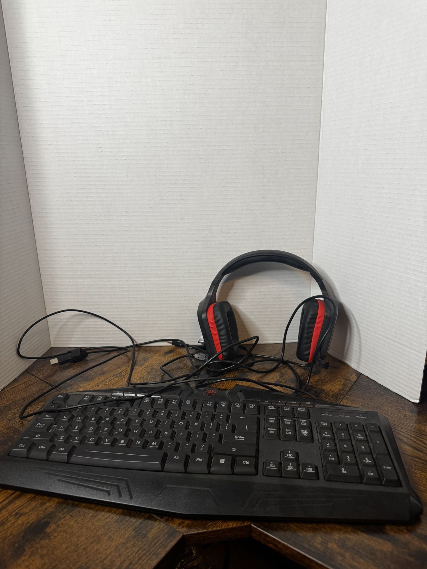 Pc Headset And Keyboard