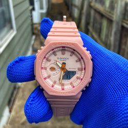 🔥 BRAND NEW G-Shock – Pink with a touch of Orange Colorway 🔥