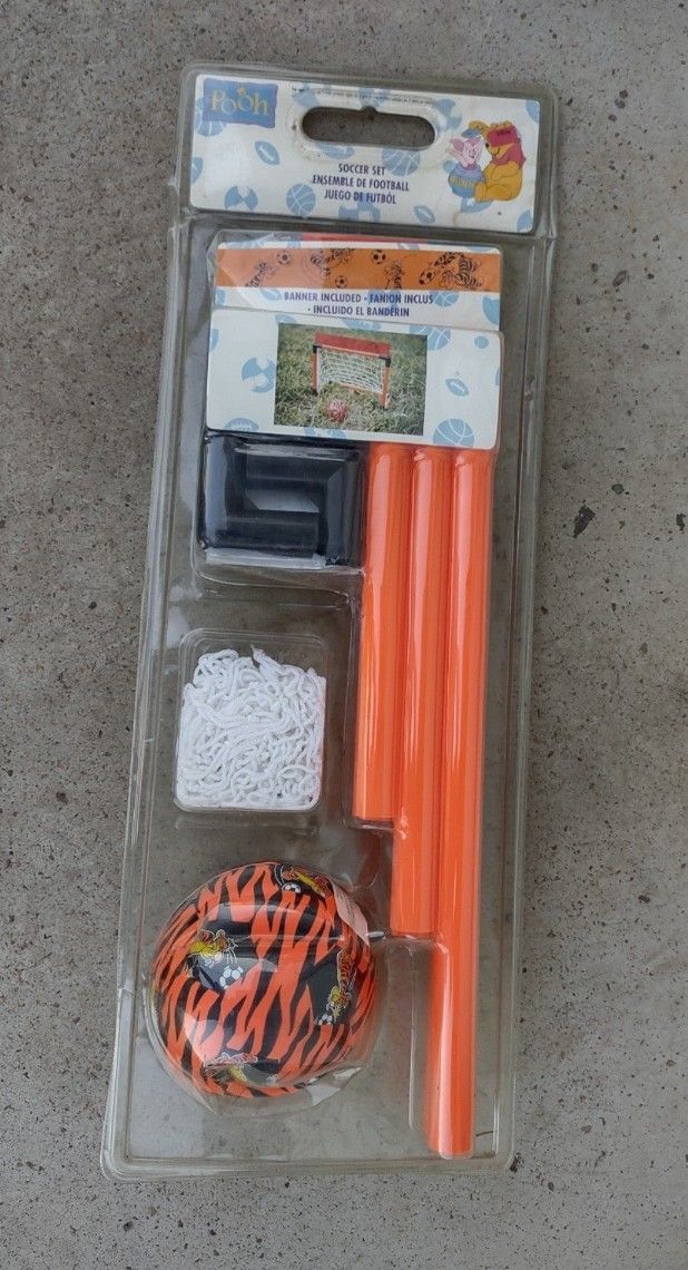 Vintage Disney Store Exclusive Winnie The Pooh Soccer Goal & Tigger Ball Set