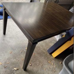 Dining Set - Table Expandable - 4 Chairs And Bench 