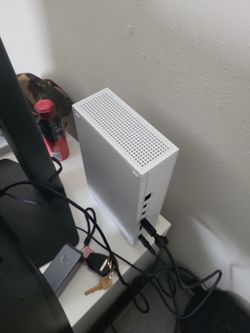 Xbox Series S & Monitor