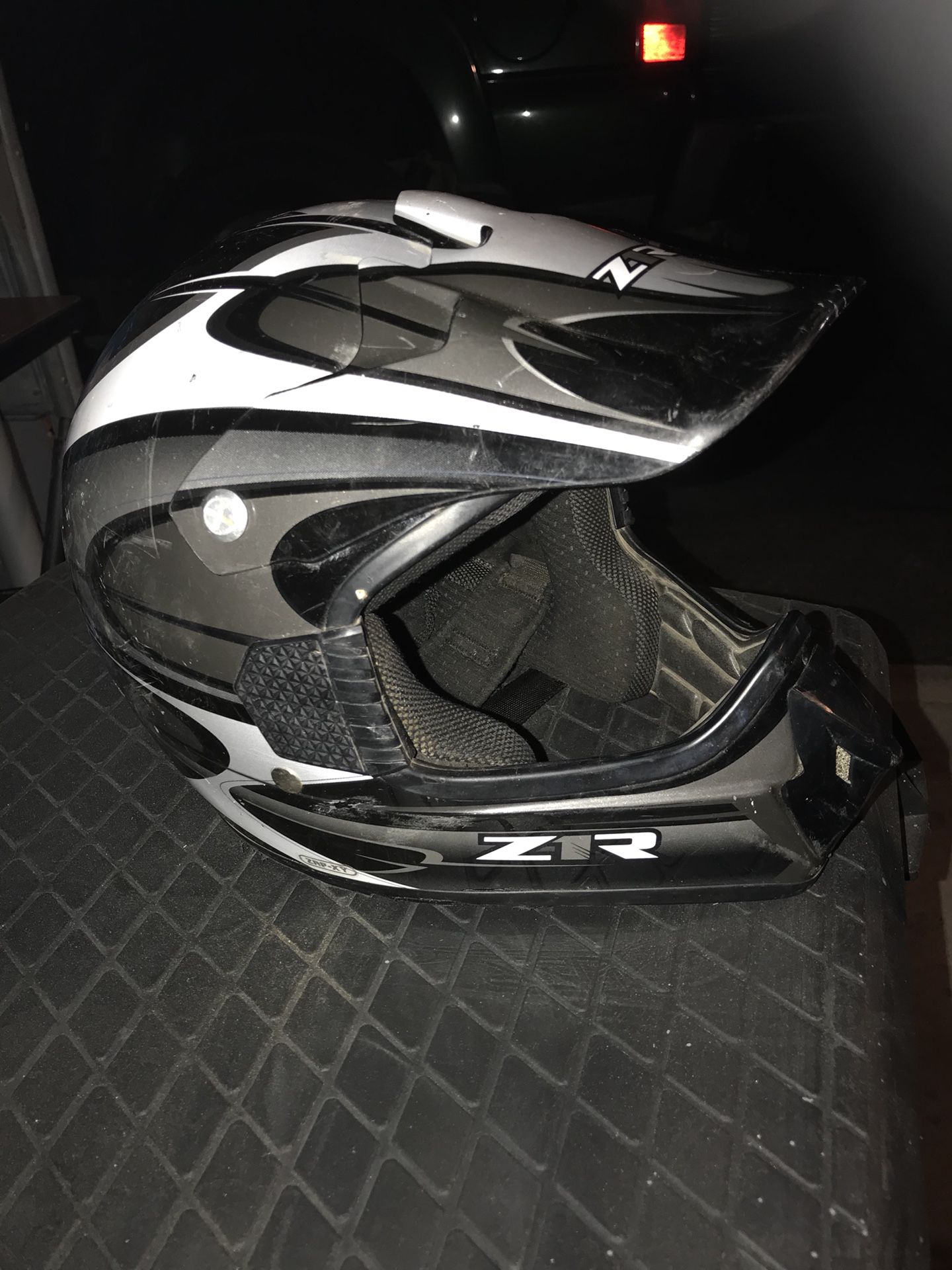 Z1R Kid Small/Medium Motorcross Helmet