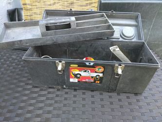 READ DETAILS TOOL BOX WITH TOOLS