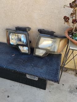 Luces en buena condición para troka ford f 150