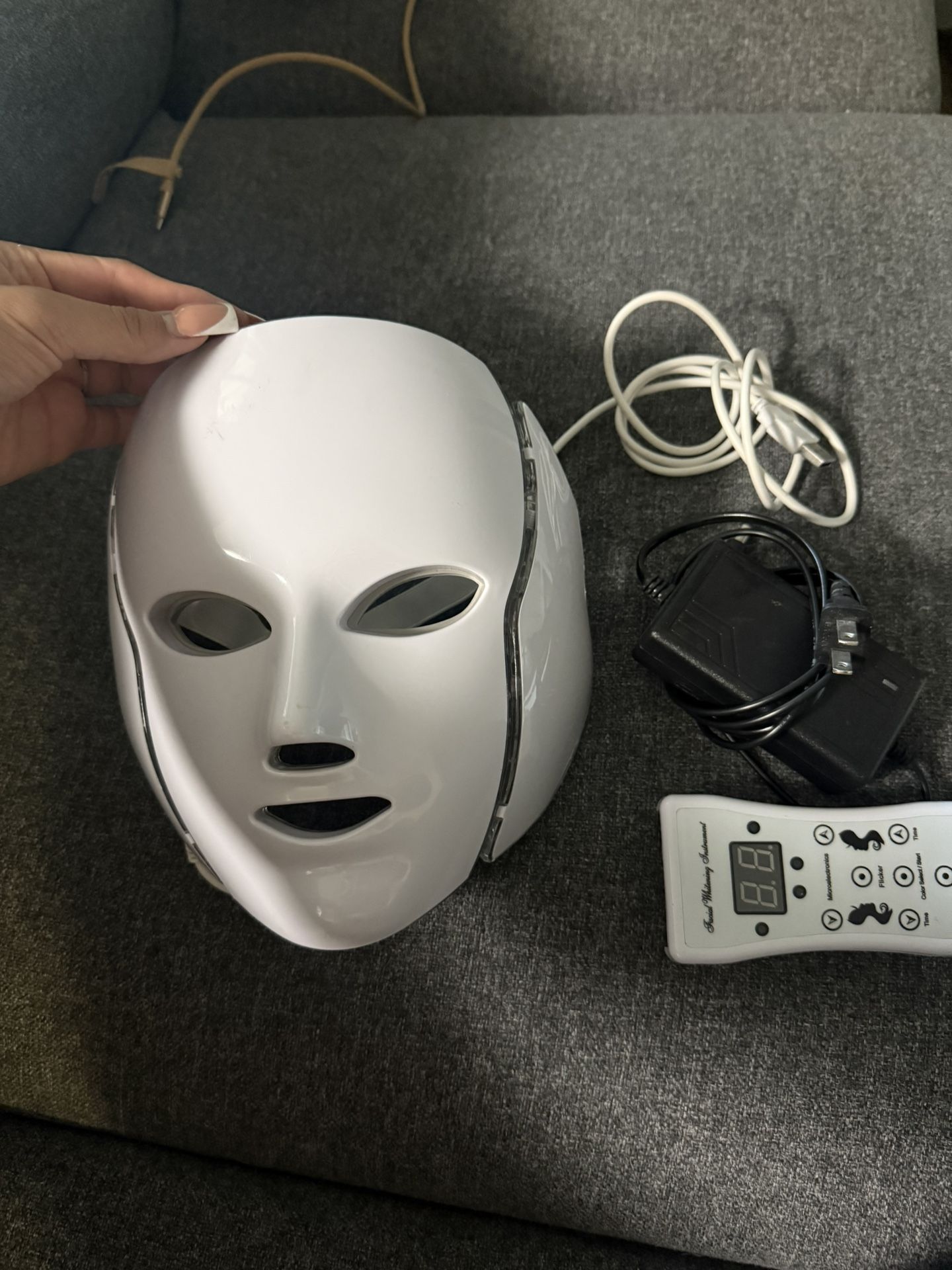LED FACE MASK