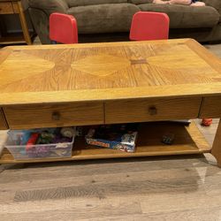 Coffee Table With 2 End Tables 