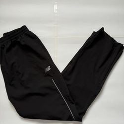 New Balance Mens Athletic Windbreaker Pants  Lightweight Tracksuit Pants Black/White Size XL