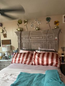 Rustic Gray Queen Bedroom Set w/ Dresser & Mirror