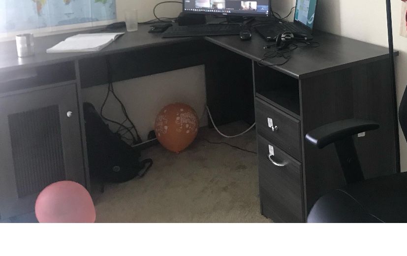 Good Condition Office Desk