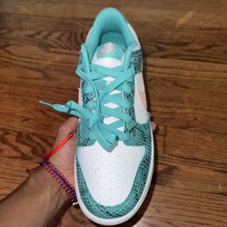 Nike Dunk Low Size 9