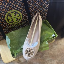 Tory Bush Size 8 New