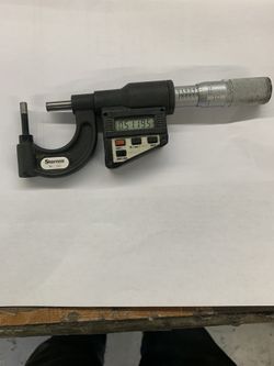 Digital micrometer 0-1”