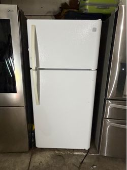 Refrigerator Kenmore