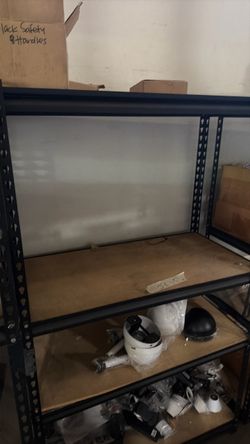 Heavy duty shelves 4 adjustable shelves