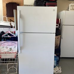 **** Kenmore Refrigerator -  Pls Read Description & See My Other Listings ****