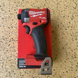 Milwaukee M18 FUEL 18V Lithium-Ion Brushless Cordless 1/4 in. Hex Impact Driver (Tool-Only)