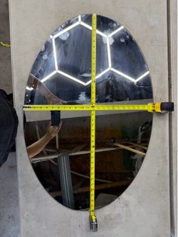 oval wall mirror