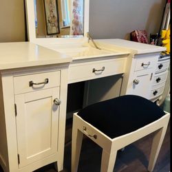 Vanity/ Stool/Desk